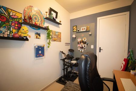 Apartamento à venda com 120m², 3 quartos e 2 vagas Apartamento à venda com 120m², 3 quartos e 2 vagasQuarto 01- Escritório
