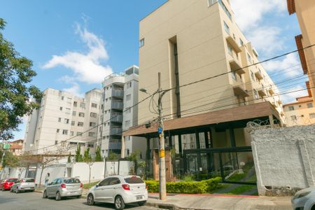 Apartamento para alugar com 40m², 1 quarto e 1 vaga