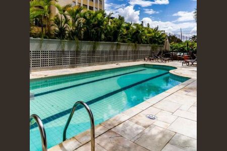 Apartamento à venda com 140m², 3 quartos e 3 vagas