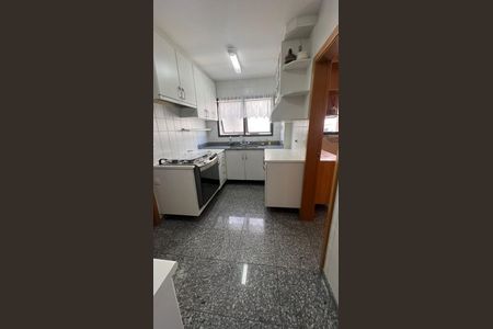 Apartamento à venda com 140m², 3 quartos e 3 vagas
