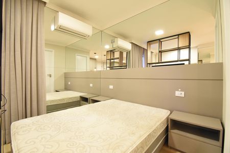 Studio de kitnet/studio para alugar com 1 quarto, 30m² em São Francisco, Curitiba