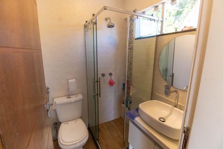 Casa de condomínio para alugar com 672m², 5 quartos e 2 vagasBanheiro da Suíte 3