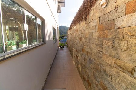 Casa de condomínio para alugar com 672m², 5 quartos e 2 vagasÁrea externa