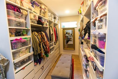 Casa de condomínio para alugar com 672m², 5 quartos e 2 vagasCloset da suíte 2