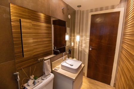Casa de condomínio para alugar com 672m², 5 quartos e 2 vagasBanheiro Social