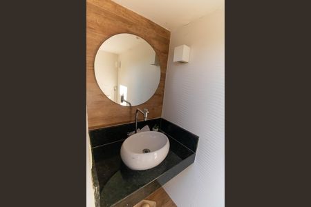 Casa de condomínio para alugar com 672m², 5 quartos e 2 vagasLavabo