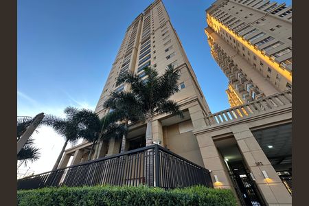 Apartamento para alugar com 109m², 3 quartos e 2 vagasFachada