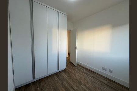 Apartamento para alugar com 109m², 3 quartos e 2 vagasQuarto 2