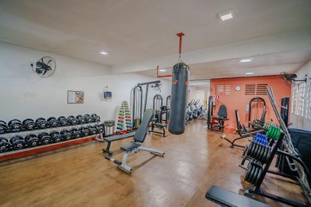 Apartamento para alugar com 122m², 3 quartos e 1 vaga Apartamento para alugar com 122m², 3 quartos e 1 vagaÁrea comum - Academia