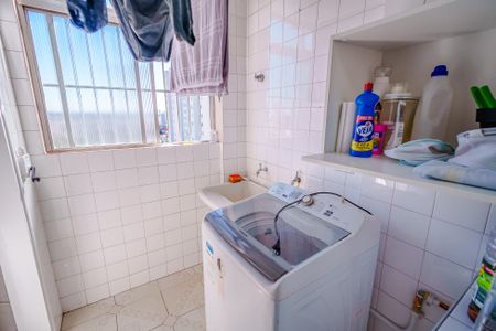 Apartamento para alugar com 122m², 3 quartos e 1 vaga Apartamento para alugar com 122m², 3 quartos e 1 vagaÁrea de Serviço