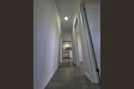 Corredor de apartamento para alugar com 3 quartos, 57m² em Iná, São José dos Pinhais