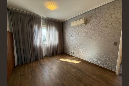 Apartamento à venda com 137m², 3 quartos e 3 vagasQuarto