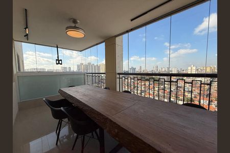 Apartamento à venda com 137m², 3 quartos e 3 vagasVaranda
