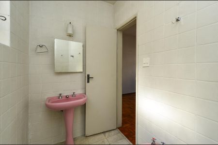 Banheiro Suíte de apartamento à venda com 3 quartos, 98m² em Santo Antônio, Belo Horizonte