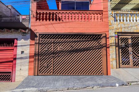 Casa à venda com 160m², 4 quartos e 2 vagasFachada