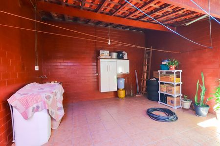 Casa à venda com 160m², 4 quartos e 2 vagasÁrea de Serviço