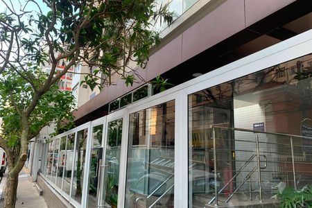 Fachada de apartamento para alugar com 1 quarto, 47m² em Boqueirão, Santos