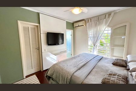 Casa à venda com 190m², 3 quartos e 3 vagas Casa à venda com 190m², 3 quartos e 3 vagasQuarto Suíte