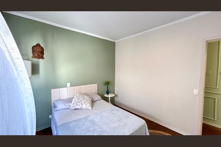 Casa à venda com 190m², 3 quartos e 3 vagas Casa à venda com 190m², 3 quartos e 3 vagasQuarto 1