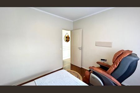 Casa à venda com 190m², 3 quartos e 3 vagas Casa à venda com 190m², 3 quartos e 3 vagasQuarto 1