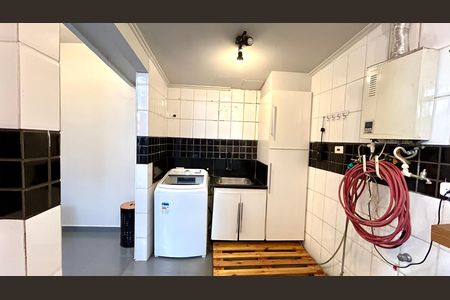 Casa à venda com 190m², 3 quartos e 3 vagas Casa à venda com 190m², 3 quartos e 3 vagasÁrea de Serviço e Churrasqueira