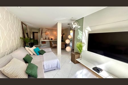 Sala de casa à venda com 3 quartos, 190m² em Vila Augusta, Guarulhos