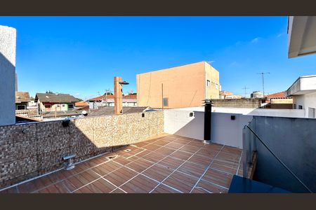 Casa à venda com 190m², 3 quartos e 3 vagas Casa à venda com 190m², 3 quartos e 3 vagasQuintal