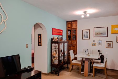 Apartamento à venda com 62m², 2 quartos e 1 vaga Apartamento à venda com 62m², 2 quartos e 1 vagaSala