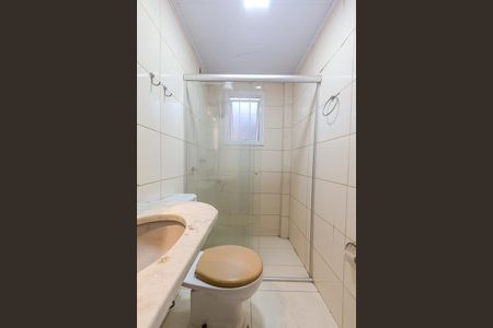 Casa à venda com 105m², 3 quartos e 4 vagasBanheiro de serviço