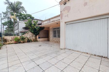Casa à venda com 105m², 3 quartos e 4 vagasFachada