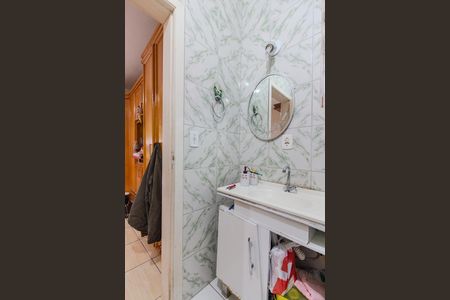 Casa à venda com 105m², 3 quartos e 4 vagasBanheiro da Suíte