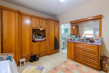 Casa à venda com 105m², 3 quartos e 4 vagasSuíte