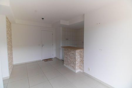 Sala de apartamento para alugar com 2 quartos, 60m² em Maria Paula, Niterói