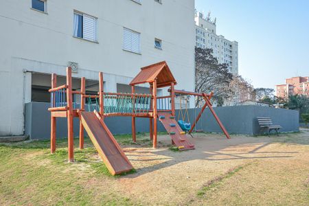 Apartamento para alugar com 39m², 2 quartos e 1 vaga Apartamento para alugar com 39m², 2 quartos e 1 vagaÁrea comum - Playground