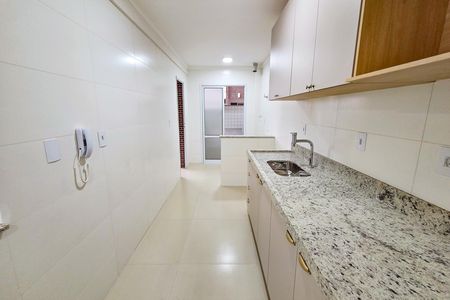 Apartamento para alugar com 85m², 2 quartos e 2 vagas Apartamento para alugar com 85m², 2 quartos e 2 vagasCozinha