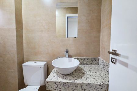 Apartamento para alugar com 85m², 2 quartos e 2 vagas Apartamento para alugar com 85m², 2 quartos e 2 vagasBanheiro da suíte 2