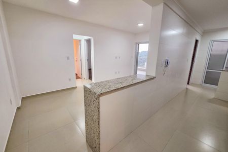Sala de apartamento para alugar com 2 quartos, 85m² em Canto do Forte, Praia Grande