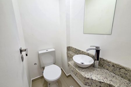 Lavabo de apartamento para alugar com 2 quartos, 85m² em Canto do Forte, Praia Grande