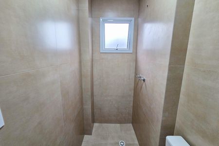 Apartamento para alugar com 85m², 2 quartos e 2 vagas Apartamento para alugar com 85m², 2 quartos e 2 vagasBanheiro da suíte 2