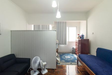 Apartamento para alugar com 130m², 3 quartos e sem vaga Apartamento para alugar com 130m², 3 quartos e sem vagaSala