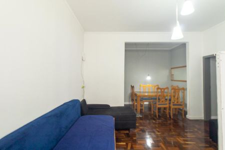 Apartamento para alugar com 130m², 3 quartos e sem vaga Apartamento para alugar com 130m², 3 quartos e sem vagaSala
