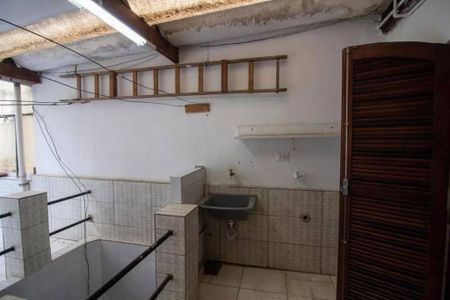 Casa à venda com 2 quartos, 63m² em Jardim Bonfiglioli, São Paulo