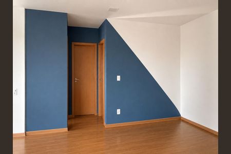 Sala de apartamento para alugar com 2 quartos, 42m² em Jansen, Gravataí