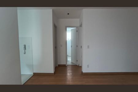 Apartamento à venda com 44m², 2 quartos e 1 vaga Apartamento à venda com 44m², 2 quartos e 1 vagaSala
