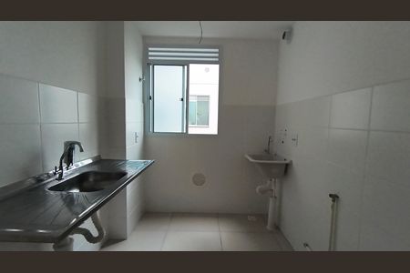 Cozinha e Área de Serviço  de apartamento à venda com 2 quartos, 44m² em Vargem Grande, Rio de Janeiro