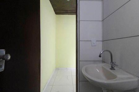 Casa para alugar com 1 quarto, 16m² em Vila Olinda, São Paulo