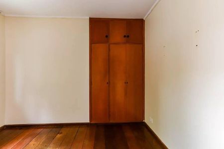 Casa à venda com 235m², 3 quartos e 2 vagas