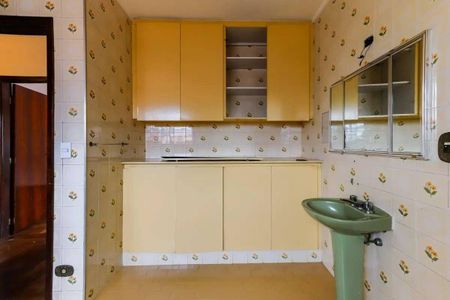 Casa à venda com 235m², 3 quartos e 2 vagas