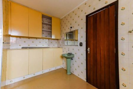Casa à venda com 235m², 3 quartos e 2 vagas