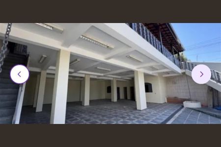 Casa à venda com 317m², 3 quartos e 8 vagasFoto 07